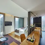 Ξενοδοχείο Ohla 5*