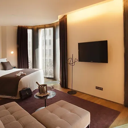 Ohla Hotel