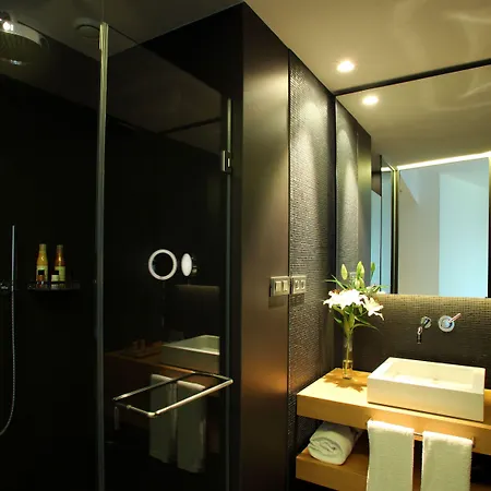 Ohla Hotel